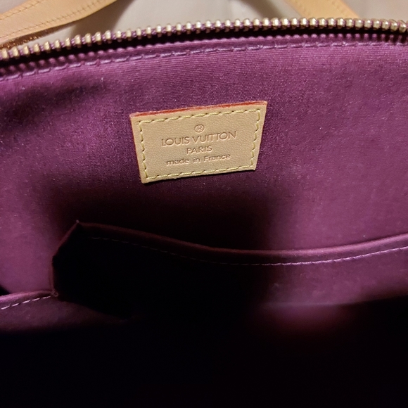 LV Bellevue PM tote Bag - Picture 15 of 16